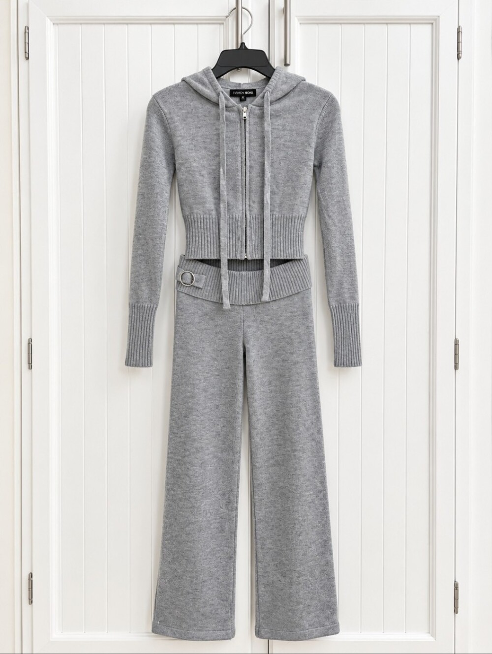 Fashion Nova Women’s Small Gray Knit 2 Piece Set Cropped Hoodie Wide Leg Pants N